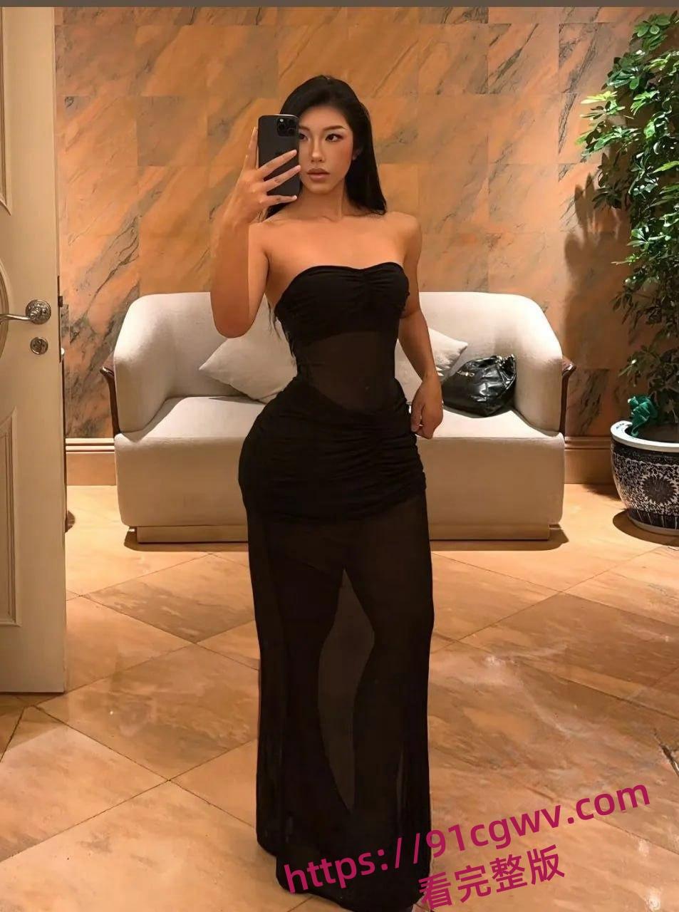 抖音金子人BBW肥臀巨乳健身婊曝光!外表名媛实则反差母狗 第3张 抖音金子人BBW肥臀巨乳健身婊曝光!外表名媛实则反差母狗 第3张