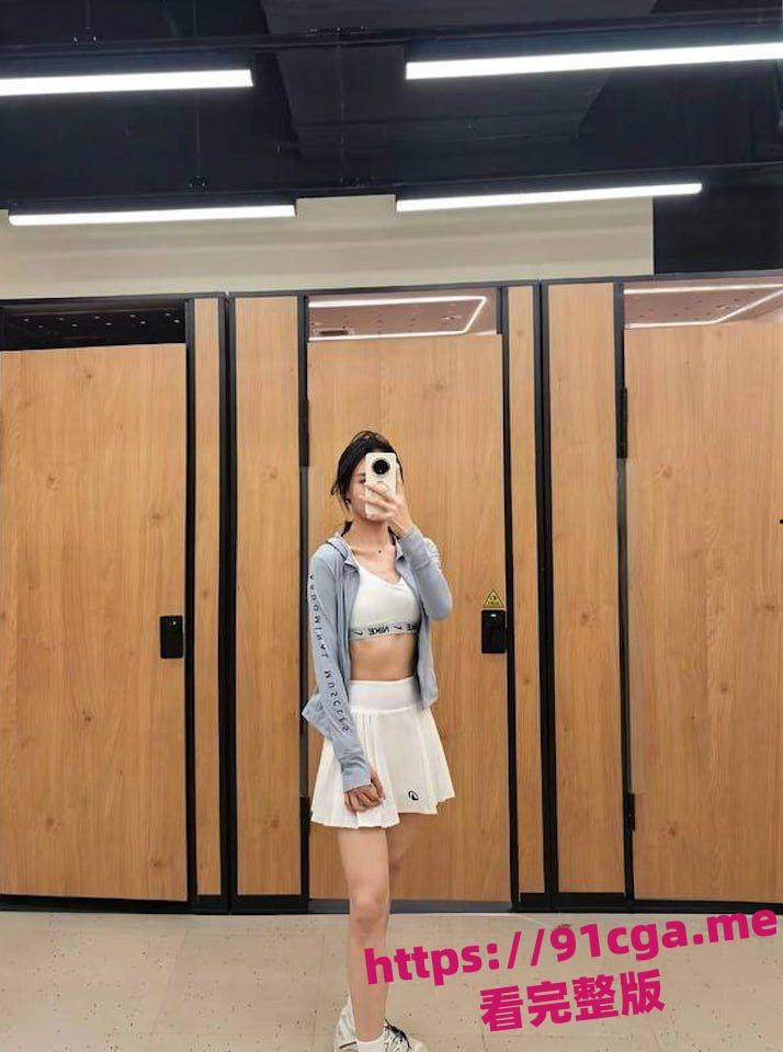 四川京爷前小米总监冯德兵 为包养自拟性爱责任同意书曝光! 第1张 四川京爷前小米总监冯德兵 为包养自拟性爱责任同意书曝光! 第1张