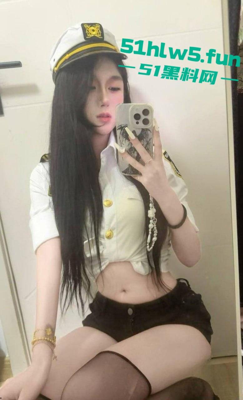 安徽合肥极品美乳母狗【叶蔚然】金主远程调教，黑丝开裆裤暴力撕扯暴力自慰，私人视频曝光流出！  第5张