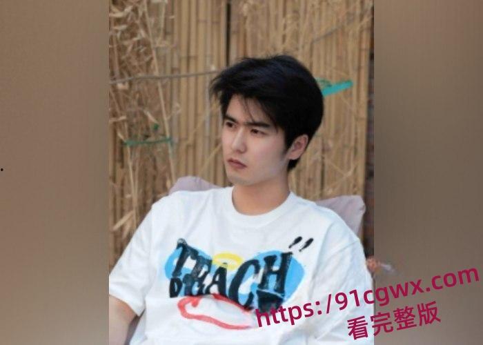 国内男艺人刘奕畅大瓜爆出！酒吧强迫妹子陪酒遭拒绝，轮番殴打遍体鳞伤！粉丝震惊形象崩塌！  第8张