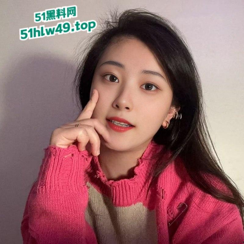 怀化中学语文老师【吕妍菲】学生心中的温柔女神竟私下狂野无边，化身欲望的尤物，疯狂约炮床上吮吸娇喘不止。  第6张