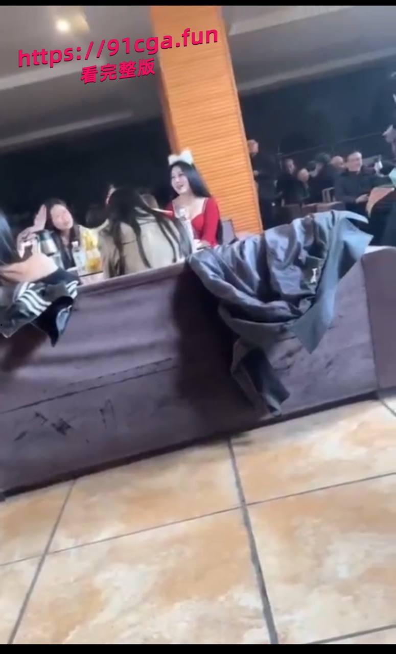 四川绵阳青龙舞厅探店记:艺术生兼职,舞厅不跳舞,纯选人带走干快餐! 第1张 四川绵阳青龙舞厅探店记:艺术生兼职,舞厅不跳舞,纯选人带走干快餐! 第1张