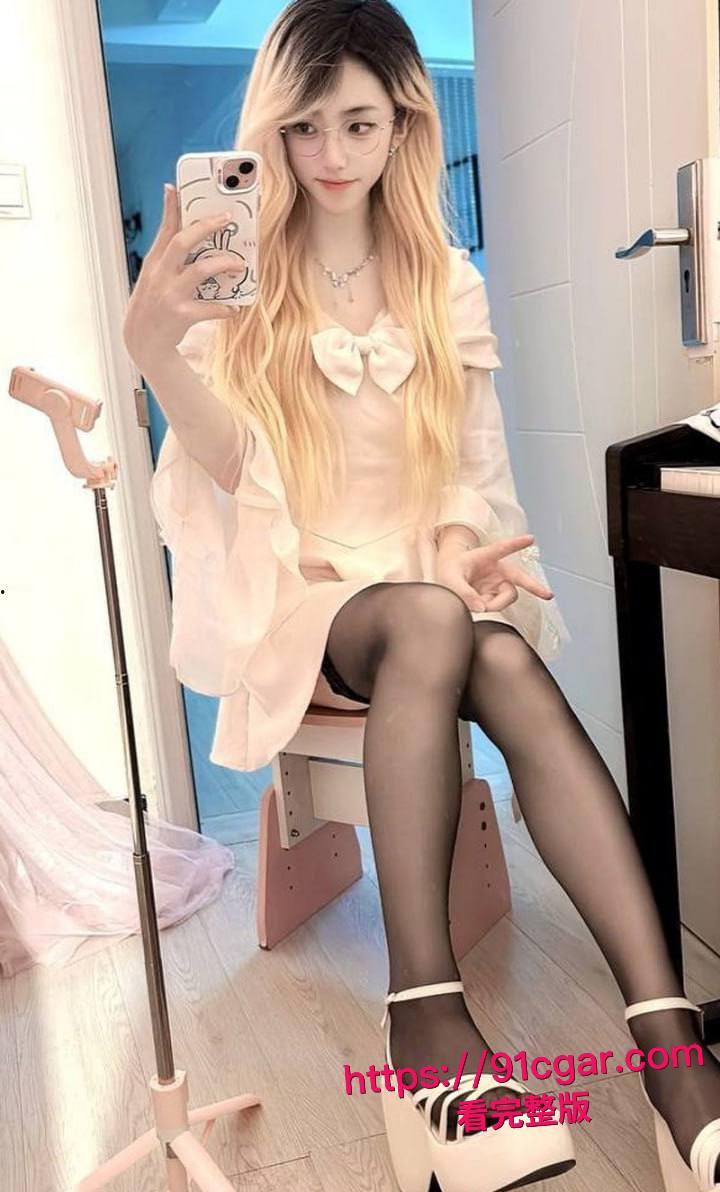 广州超高颜值TS伪娘语柔最新付费VIP福利 阿黑颜自慰边撸边捅双重刺激 性器交合画面视觉冲击爆表! 第1张 广州超高颜值TS伪娘语柔最新付费VIP福利 阿黑颜自慰边撸边捅双重刺激 性器交合画面视觉冲击爆表! 第1张