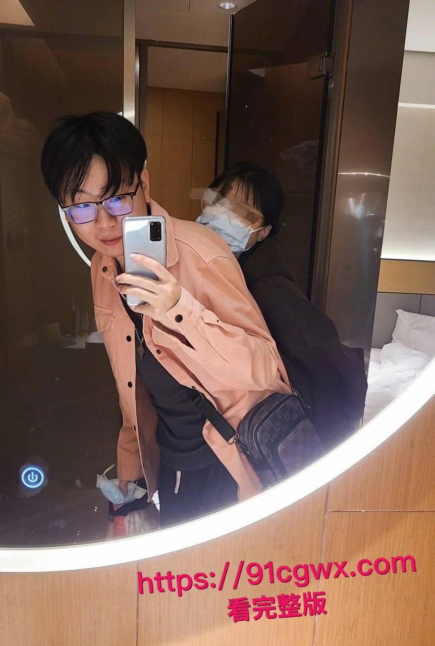 劲爆黑料！谢菲尔德大学留学生陈宗阳自拍泄密，娇小女友翘臀后入嗷嗷浪叫，第一视角操逼真实到爆！  第2张