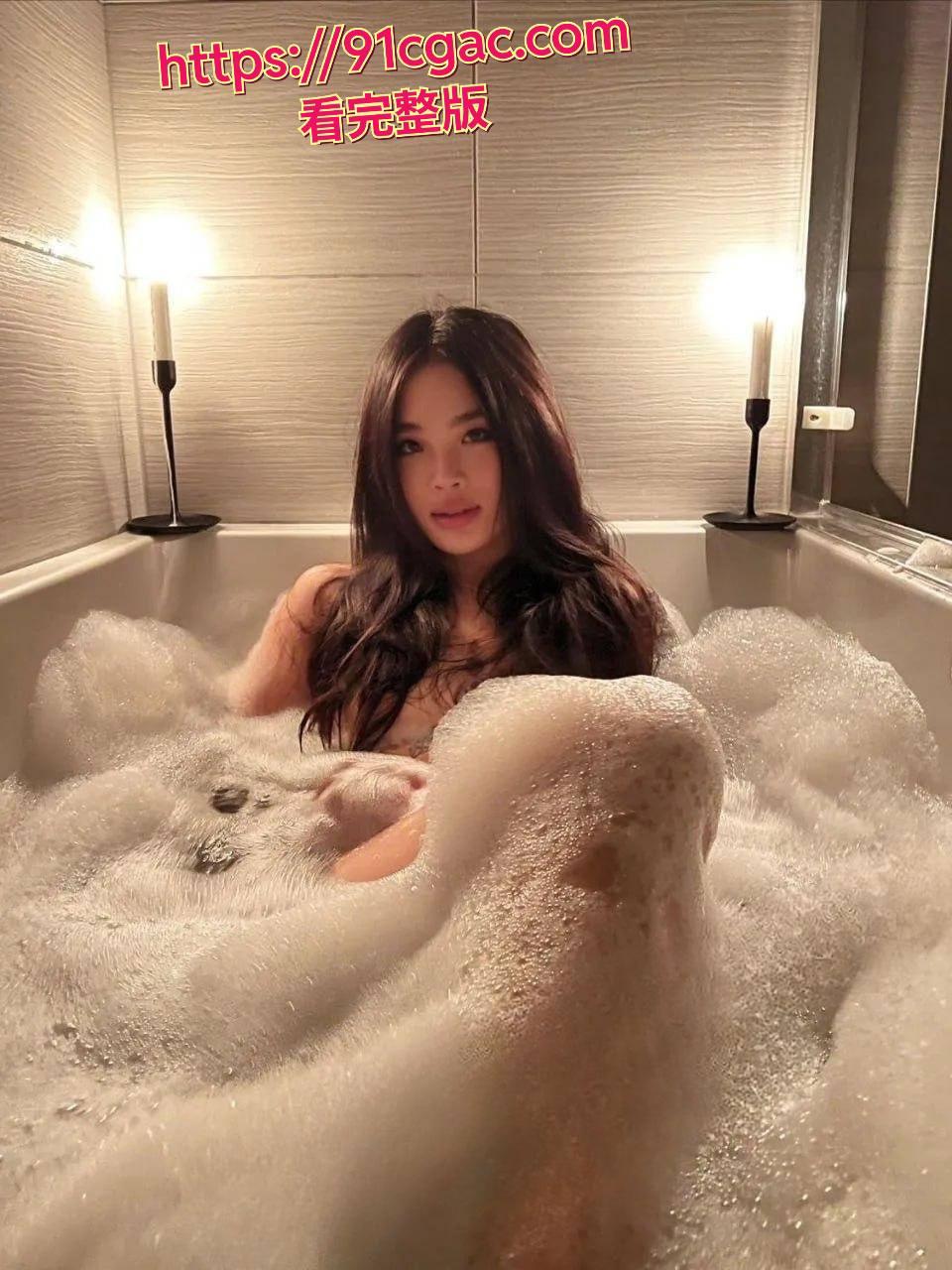 越南反差婊tvylorafterdark 骚母狗自慰视频泄密 果然母狗不分地区 第3张 越南反差婊tvylorafterdark 骚母狗自慰视频泄密 果然母狗不分地区 第3张