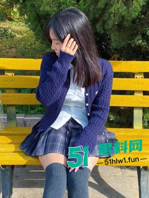 露出网黄【艺芋圆】高颜值大眼清纯母狗,主人调教成肉便器各种公共场合露出被扒出曝光后销声匿迹了。 第6张 露出网黄【艺芋圆】高颜值大眼清纯母狗,主人调教成肉便器各种公共场合露出被扒出曝光后销声匿迹了。 第6张