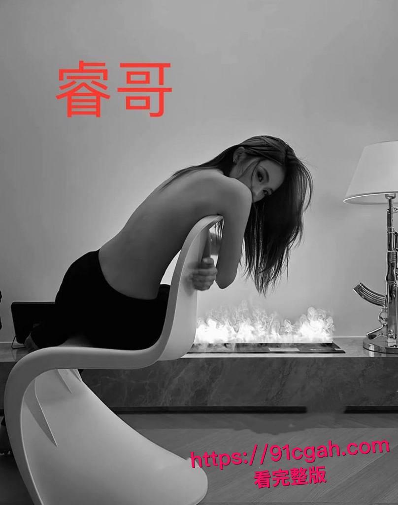 抖音女网红 Yuri睿哥 网上哭诉男友陈观宇出轨 不仅在自己床上啪啪 还自拍性爱视频 小三骚逼被干的潮喷 第1张 抖音女网红 Yuri睿哥 网上哭诉男友陈观宇出轨 不仅在自己床上啪啪 还自拍性爱视频 小三骚逼被干的潮喷 第1张