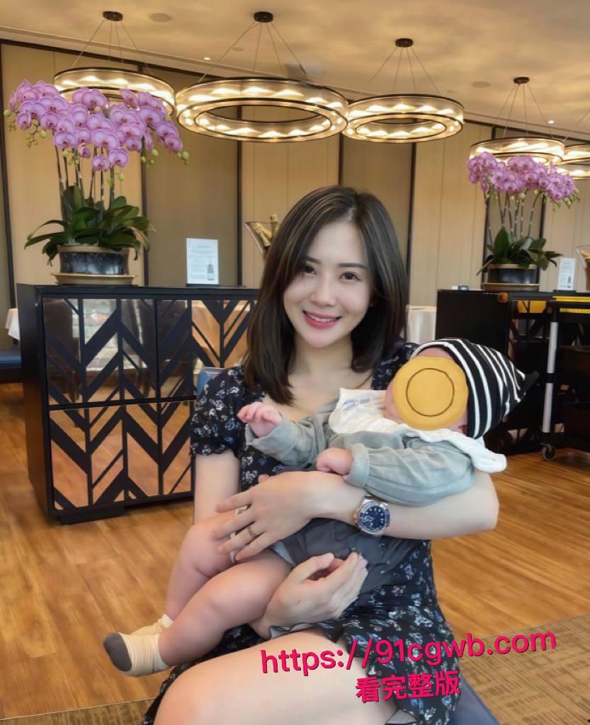 武汉人妻许颜玥黑逼出轨实录:性欲炸裂的已婚骚货求大屌帅哥狂抠狂插,高潮喷水失禁!! 第3张 武汉人妻许颜玥黑逼出轨实录:性欲炸裂的已婚骚货求大屌帅哥狂抠狂插,高潮喷水失禁!! 第3张