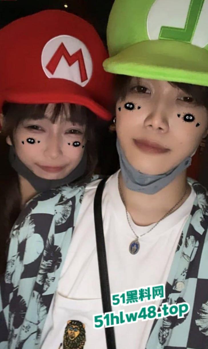 日本地下偶像团体，薛丁格的狗成员【莫娜酱】高颜值顶级身材尤物，被男友爆出性爱视频。  第1张