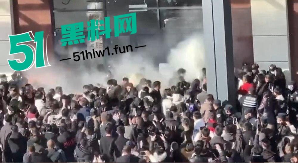 蒲城职校坠亡男生事件发酵,知情人爆料重重疑点,官方表态排除刑案,网友却不买账! 第11张 蒲城职校坠亡男生事件发酵,知情人爆料重重疑点,官方表态排除刑案,网友却不买账! 第11张