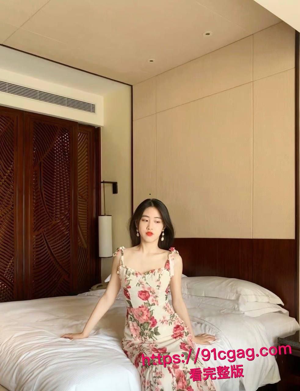 高颜值素颜女神跪舔认主变极品母狗 情侣私拍泄密无滤镜露脸 深喉口爆多姿势猛操骚穴内射狂欢全记录! 第7张 高颜值素颜女神跪舔认主变极品母狗 情侣私拍泄密无滤镜露脸 深喉口爆多姿势猛操骚穴内射狂欢全记录! 第7张