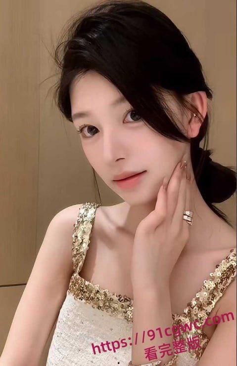 抖音360万粉网红ally惊天大瓜 38岁饥渴少妇 收下爱豆韩奎真礼物 不惜为爱冲锋跨国约炮 第7张 抖音360万粉网红ally惊天大瓜 38岁饥渴少妇 收下爱豆韩奎真礼物 不惜为爱冲锋跨国约炮 第7张