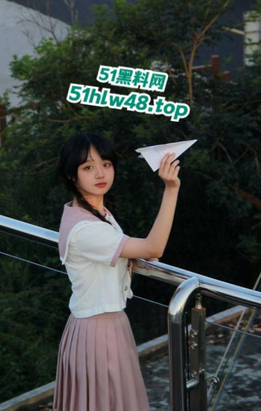 杭州电子科技大学母狗【赵青瑜】被爆高中天天换男友,到处约炮操逼成瘾! 第2张 杭州电子科技大学母狗【赵青瑜】被爆高中天天换男友,到处约炮操逼成瘾! 第2张