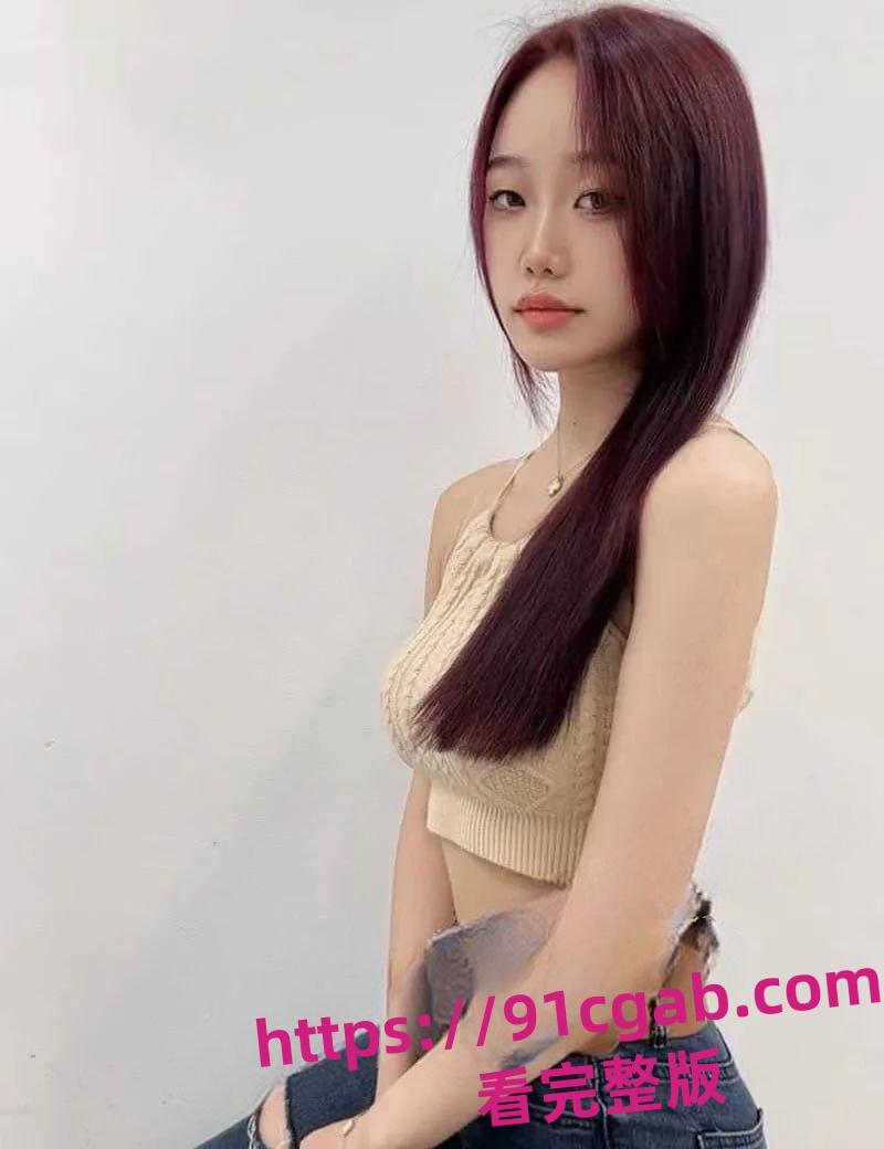 河南银行实习生张文静不雅视频流出，调教黑料炸裂吃瓜圈！  第3张