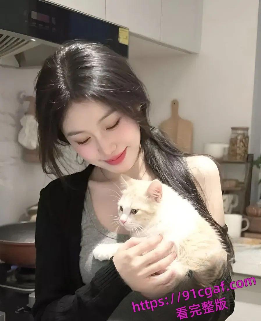 河北美术学院学生妹刘茹被男友调教成极品母狗，口爆吞精毒龙深喉样样精通！  第1张