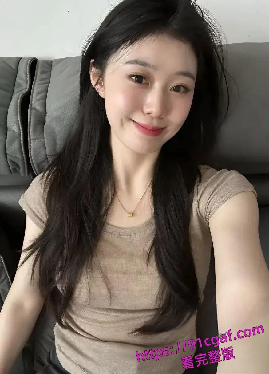 河北美术学院学生妹刘茹被男友调教成极品母狗，口爆吞精毒龙深喉样样精通！  第3张