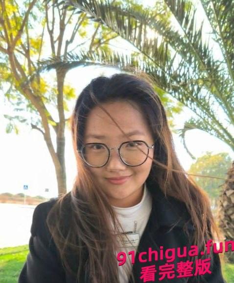 滇西应用技术大学05年清纯女大何一婷 小仙女约炮视频曝光 自述想玩多人运动 第2张 滇西应用技术大学05年清纯女大何一婷 小仙女约炮视频曝光 自述想玩多人运动 第2张