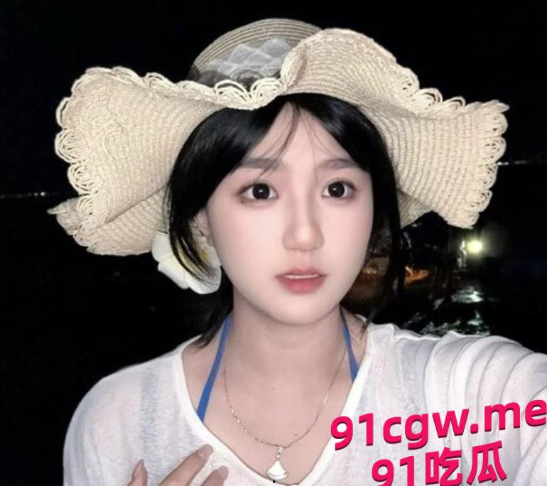 江门一中高三课堂情侣“摸奶大冒险”视频疯传,火爆全网! 第2张 江门一中高三课堂情侣“摸奶大冒险”视频疯传,火爆全网! 第2张