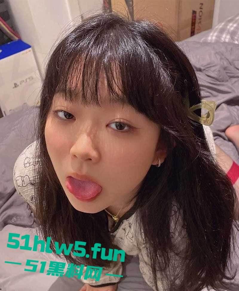 四川极品美女【李晓欣】身材完美,床技高超小母狗被绿帽男友和好兄弟前后夹击,双洞齐开视频流出。 第10张 四川极品美女【李晓欣】身材完美,床技高超小母狗被绿帽男友和好兄弟前后夹击,双洞齐开视频流出。 第10张