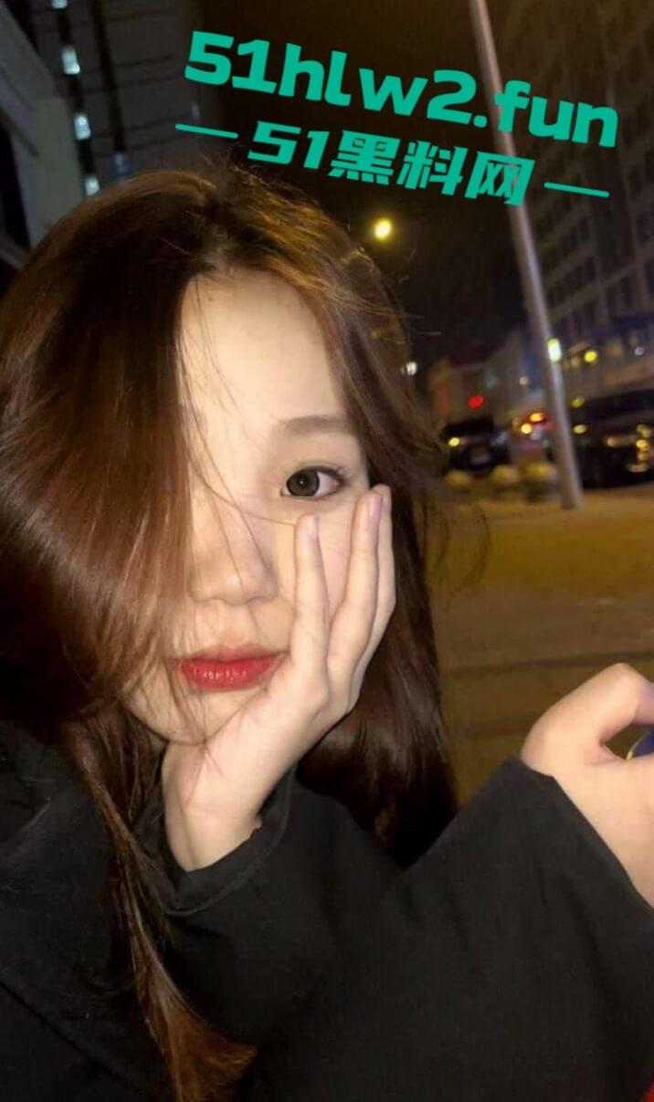 河南职高学生妹【赵娅婷】极品身材性感嫩妹，皮肤白皙巨乳翘臀自慰嫩穴勾引金主被男友曝光。  第7张