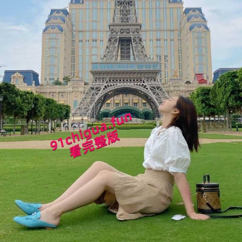 某单位领导的瓜友自爆,酒店潜规则刚入职的女大学生,白嫩皮肤姿势多样,全程主动骑乘飘飘欲仙! 第1张 某单位领导的瓜友自爆,酒店潜规则刚入职的女大学生,白嫩皮肤姿势多样,全程主动骑乘飘飘欲仙! 第1张