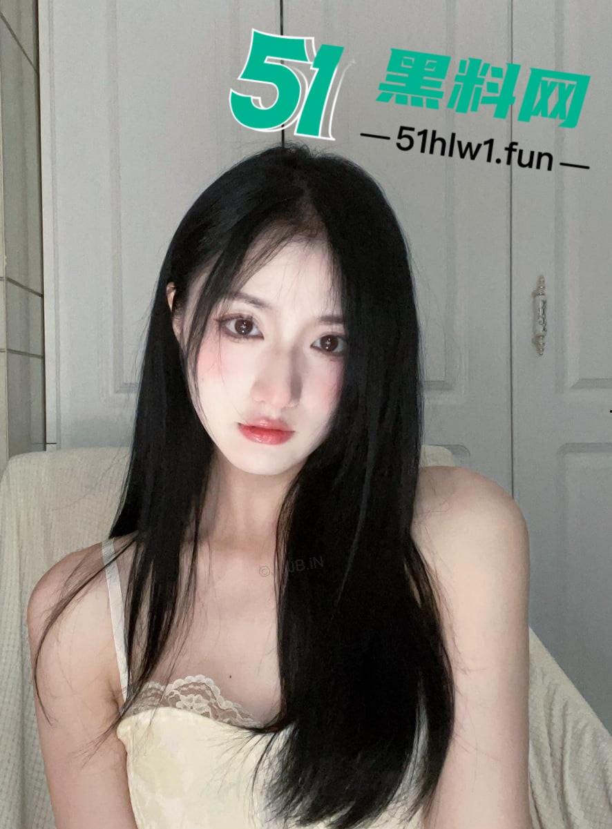 武汉研究生母狗【董彤瑶】高颜值模特身材御姐女神，大奶细腰美腿修长翘着美臀酒店约啪，被金主爸爸后入爆操。  第3张