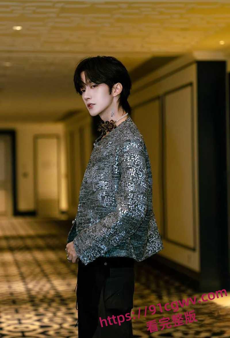 内娱演员小鲜肉黄星与邱鼎杰男同性爱视频流出  第7张