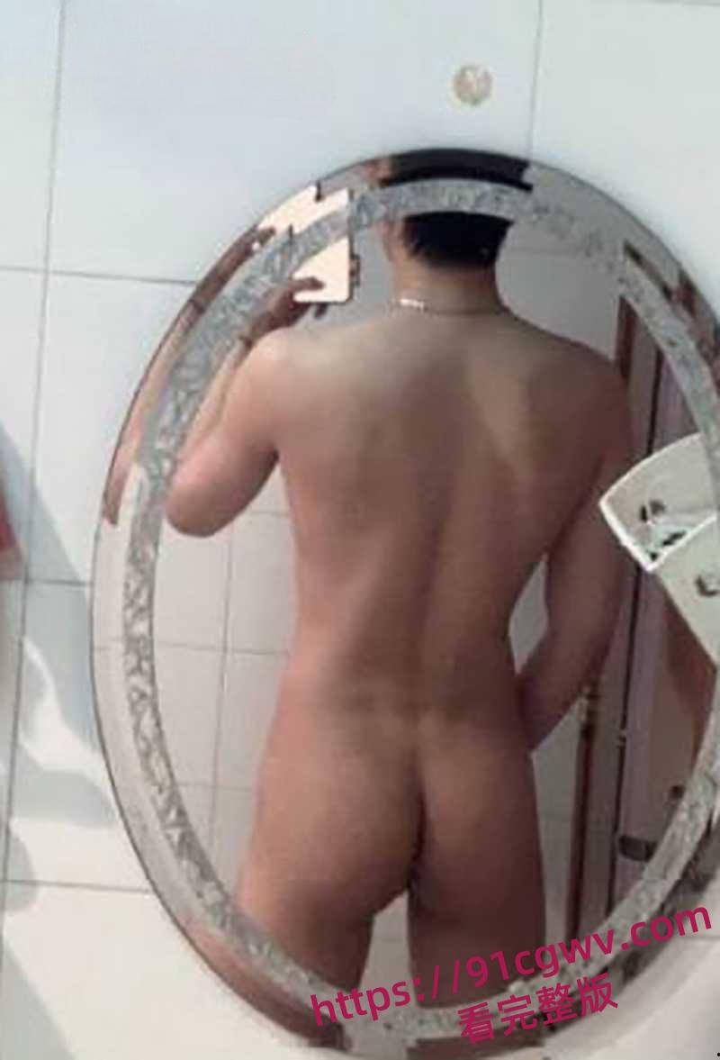 内娱演员小鲜肉黄星与邱鼎杰男同性爱视频流出  第11张