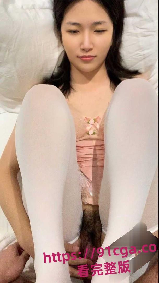 南京艺术学院清纯女大学生『赵思燕』沦为金主玩物！3P调教视频流出！  第7张