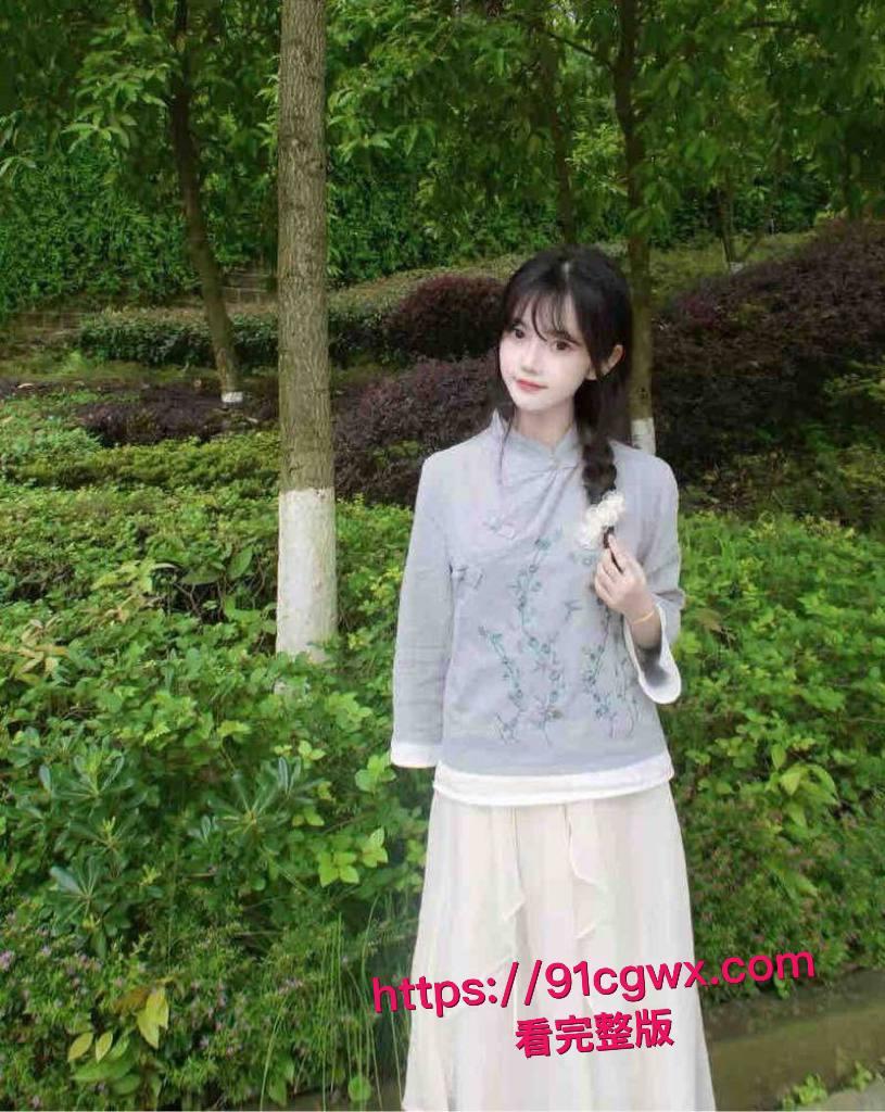 JK清纯美乳学生妹暑假兼职潜规则视频全网曝光！隔间床上爆操嫩逼，完美露脸社死炸裂！  第7张