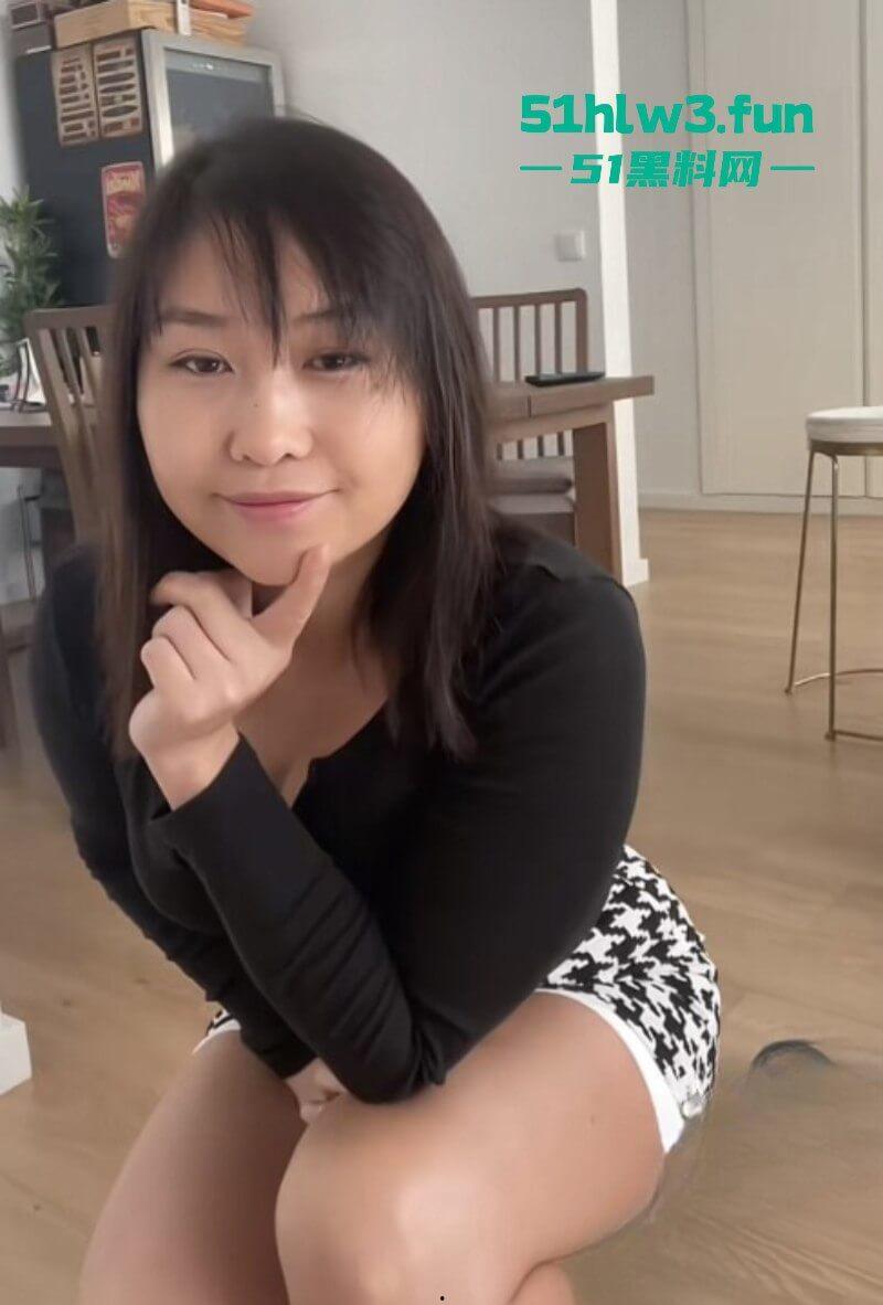 抖音贤妻良母网红【Lulu999】私拍视频曝光,华裔熟女老骚逼各种定制、自慰、肛交! 第1张 抖音贤妻良母网红【Lulu999】私拍视频曝光,华裔熟女老骚逼各种定制、自慰、肛交! 第1张