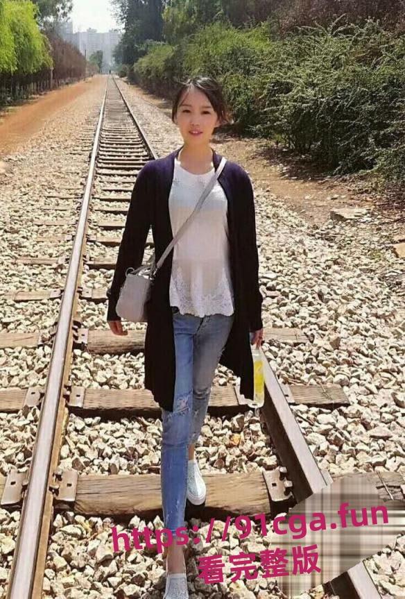 云南昆明美女汽车销售邓冰冰 被金主包养 声称没有孩子只为了不耽误约炮！  第3张