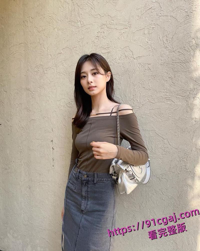 台湾歌手周子瑜在韩国享受极品性爱按摩 全裸露脸被男技师狂草一脸享受  第2张