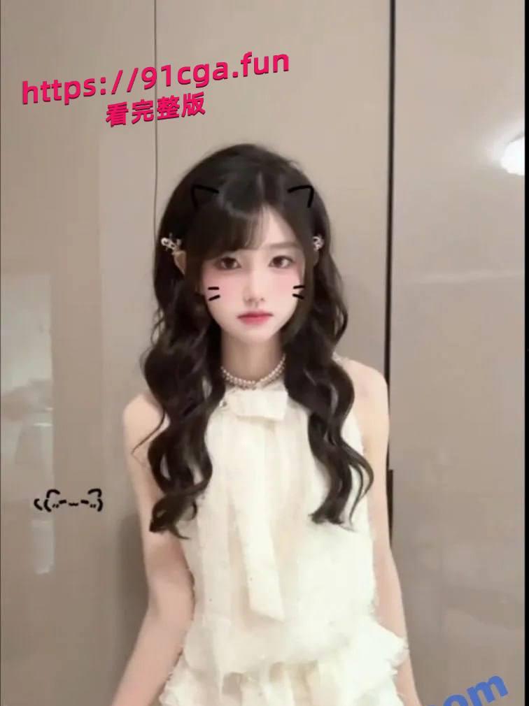 最近很火的法修散打变装挑战来袭 抖音风裸舞 哪个是你的菜？ #裸舞集锦  第2张