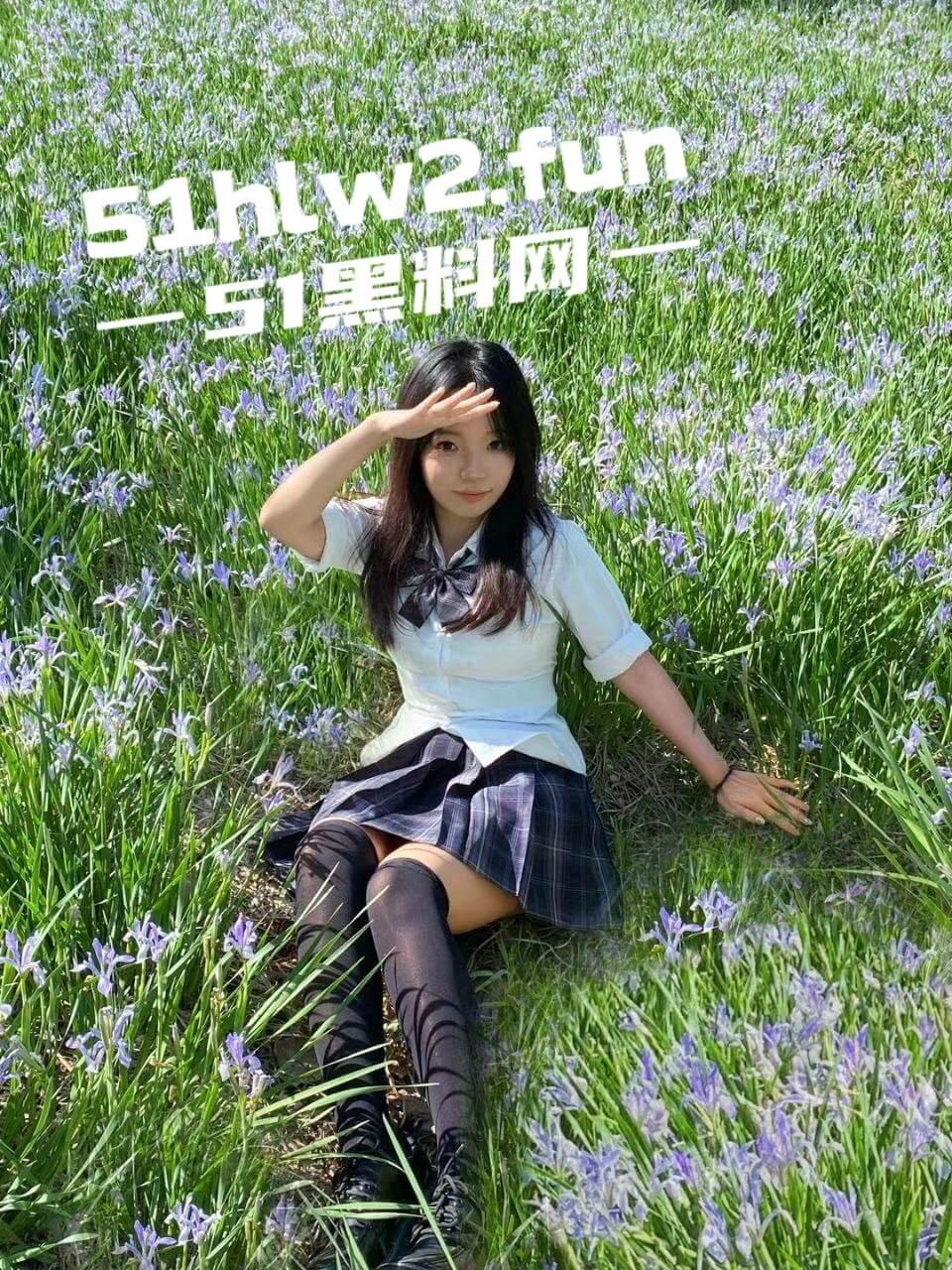 山东机电学院【刘亦媛】高颜值长腿学生妹，喜欢穿JK裙摆拍性感黑丝配白嫩蜜桃臀。  第6张