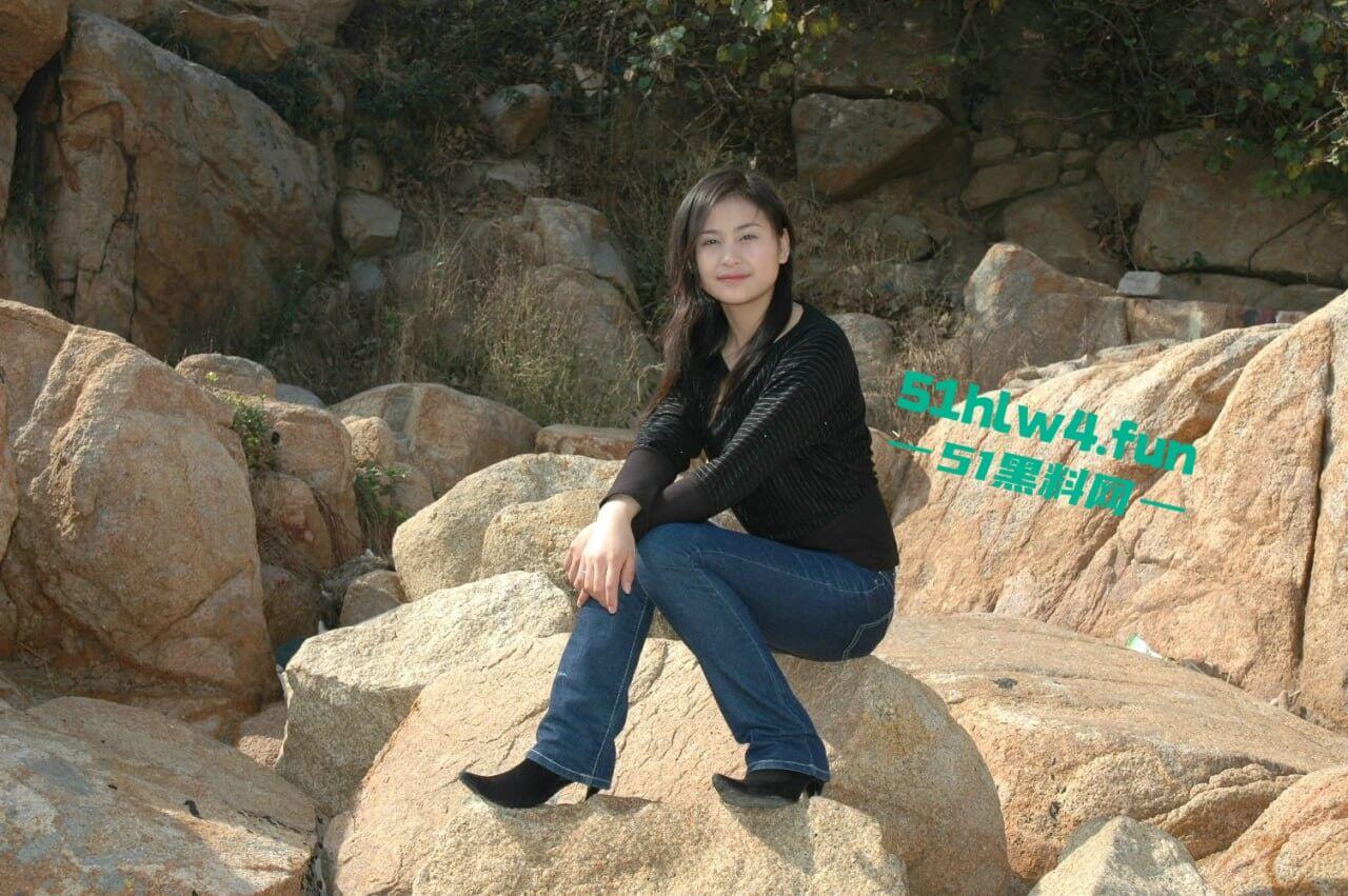 极品良家少妇【李莉】大奶长腿身材超性感,竟然还会一字马酒店偷情被无套内射偷情视图流出。 第9张 极品良家少妇【李莉】大奶长腿身材超性感,竟然还会一字马酒店偷情被无套内射偷情视图流出。 第9张