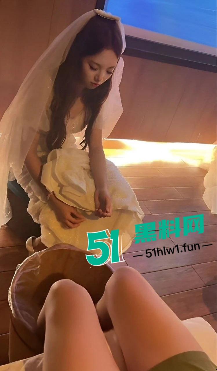 抖音新娘技师【莉莉安】被爆足疗房骚操作,千里跋涉挨操后入服务一条龙,大神千里扑来连干三晚直呼上头! 第10张 抖音新娘技师【莉莉安】被爆足疗房骚操作,千里跋涉挨操后入服务一条龙,大神千里扑来连干三晚直呼上头! 第10张