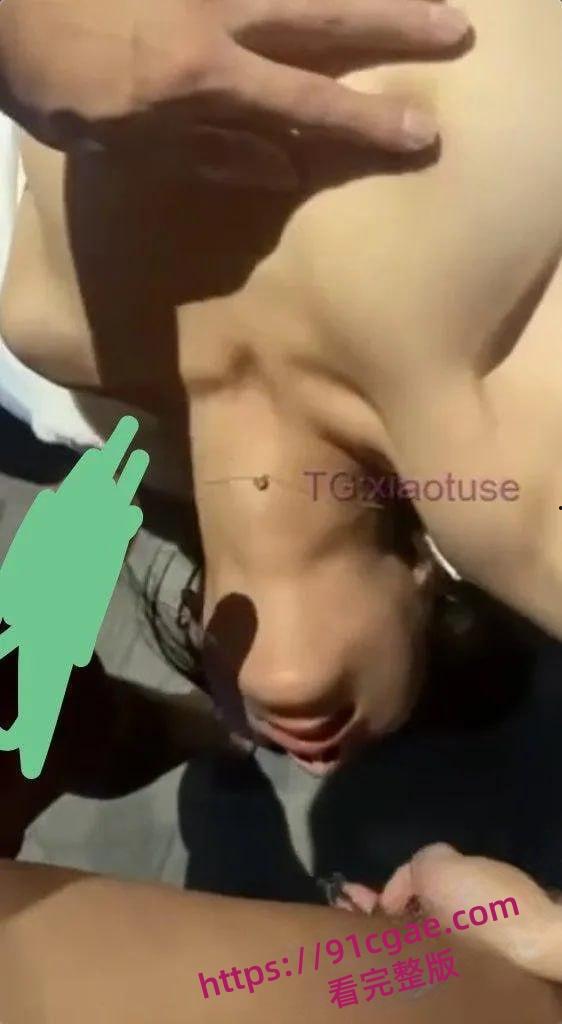 33岁老司机抖音啊瓜满街跑 把03年极品女友调教成私人玩物最新流出 第5张 33岁老司机抖音啊瓜满街跑 把03年极品女友调教成私人玩物最新流出 第5张