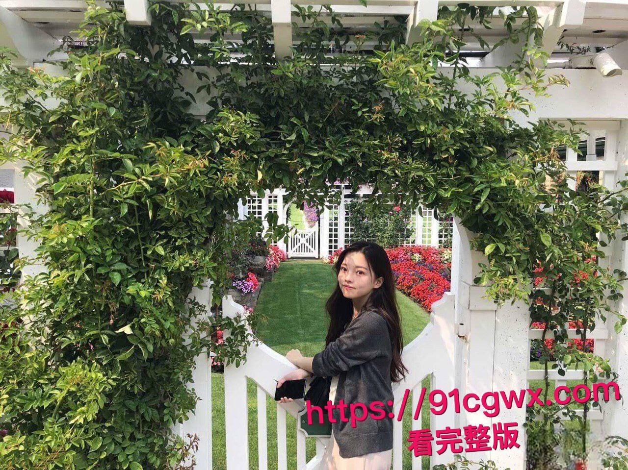 加拿大甜妹李天宜留学变小母狗:跪舔大鸡巴无套内射视频流出,骚穴高潮浪叫放荡夜全记录 第4张 加拿大甜妹李天宜留学变小母狗:跪舔大鸡巴无套内射视频流出,骚穴高潮浪叫放荡夜全记录 第4张