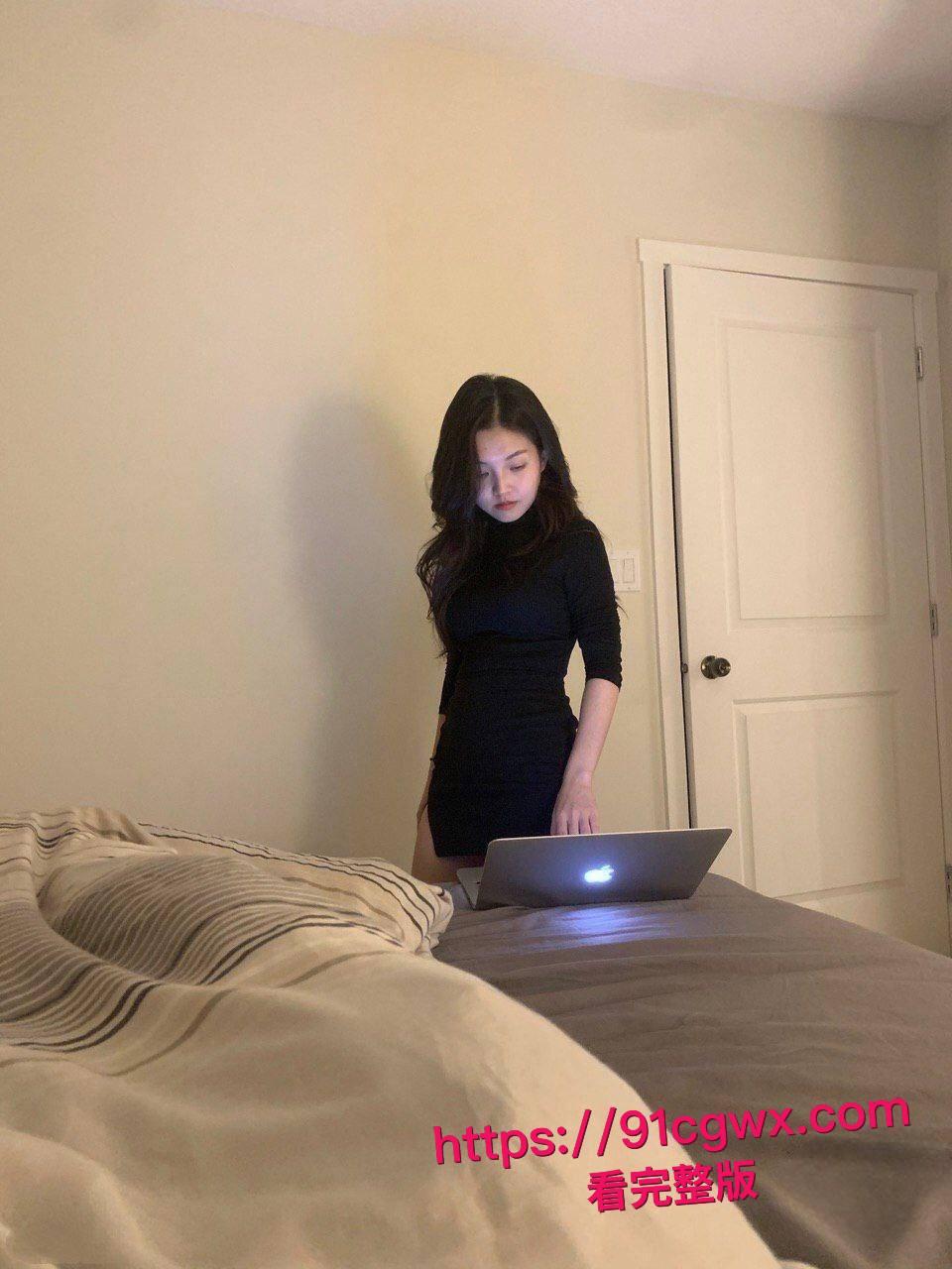 加拿大甜妹李天宜留学变小母狗:跪舔大鸡巴无套内射视频流出,骚穴高潮浪叫放荡夜全记录 第6张 加拿大甜妹李天宜留学变小母狗:跪舔大鸡巴无套内射视频流出,骚穴高潮浪叫放荡夜全记录 第6张