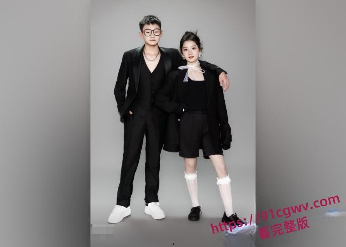 真实姐弟乱伦,姐姐结婚当天必须乘着姐夫不在直接内射亲姐姐想想就刺激,也不知道怀孕之后孩子会是谁的呢 第2张 真实姐弟乱伦,姐姐结婚当天必须乘着姐夫不在直接内射亲姐姐想想就刺激,也不知道怀孕之后孩子会是谁的呢 第2张