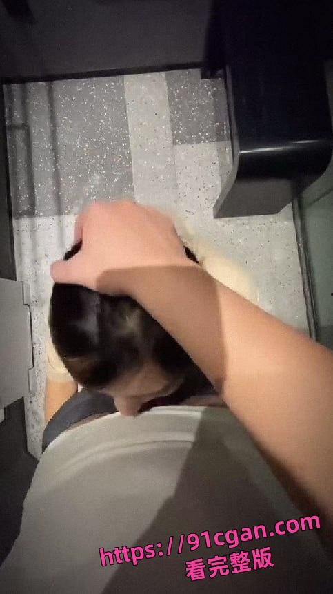 杭州某酒吧气氛组 张欣慧 被社会小伙调教成性奴母狗 还带去给兄弟一起操 真是白瞎了 第3张 杭州某酒吧气氛组 张欣慧 被社会小伙调教成性奴母狗 还带去给兄弟一起操 真是白瞎了 第3张