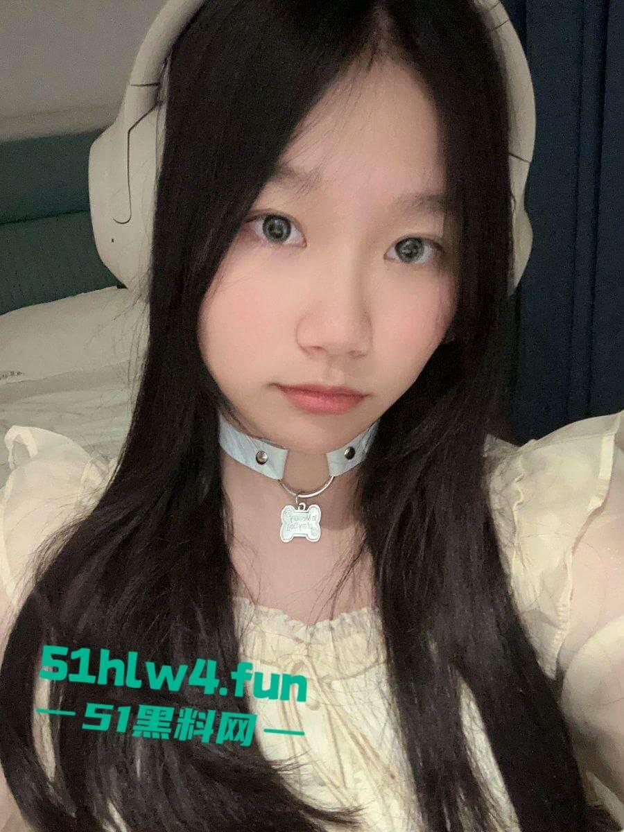 抖音同城撩骚,认识的反差学生妹【周雨婷】御姐身材嫩妹女神,被大叔调教成母狗性爱自拍流出。 第8张 抖音同城撩骚,认识的反差学生妹【周雨婷】御姐身材嫩妹女神,被大叔调教成母狗性爱自拍流出。 第8张