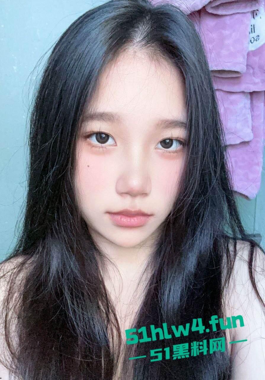 抖音同城撩骚,认识的反差学生妹【周雨婷】御姐身材嫩妹女神,被大叔调教成母狗性爱自拍流出。 第9张 抖音同城撩骚,认识的反差学生妹【周雨婷】御姐身材嫩妹女神,被大叔调教成母狗性爱自拍流出。 第9张