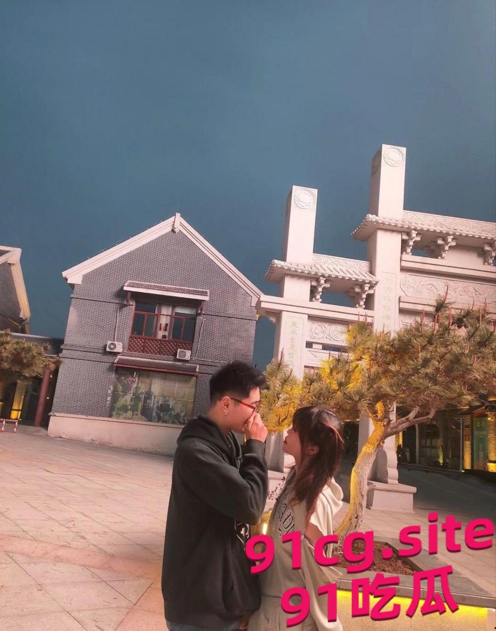 山东服装职业学院为爱冲锋的勇士 疑似女友王佳颖私密视频流出  第8张