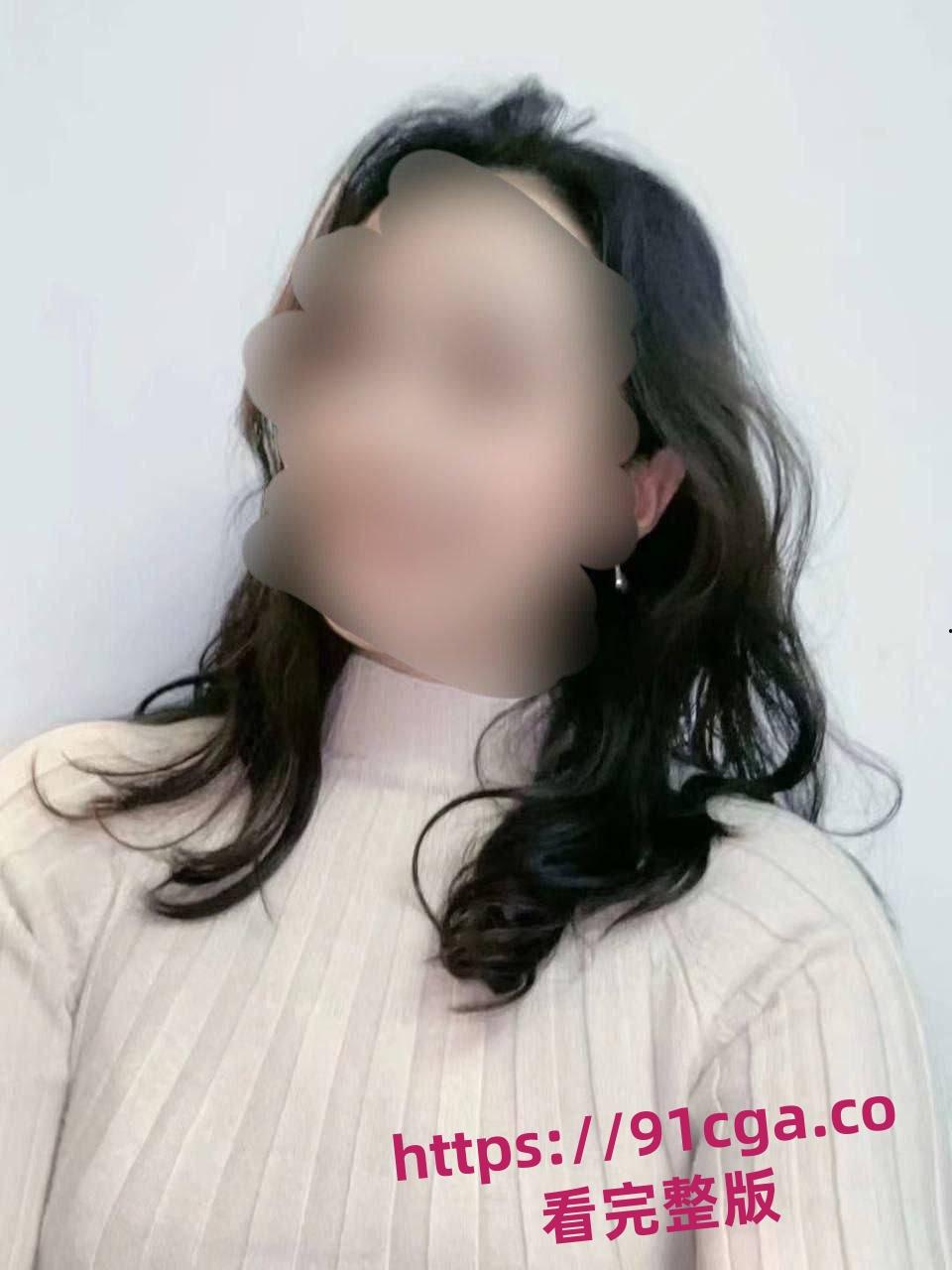 曾经画室老师在集训时一直献殷勤,后来毕业时带去酒吧才成功套路到酒店! 第1张 曾经画室老师在集训时一直献殷勤,后来毕业时带去酒吧才成功套路到酒店! 第1张