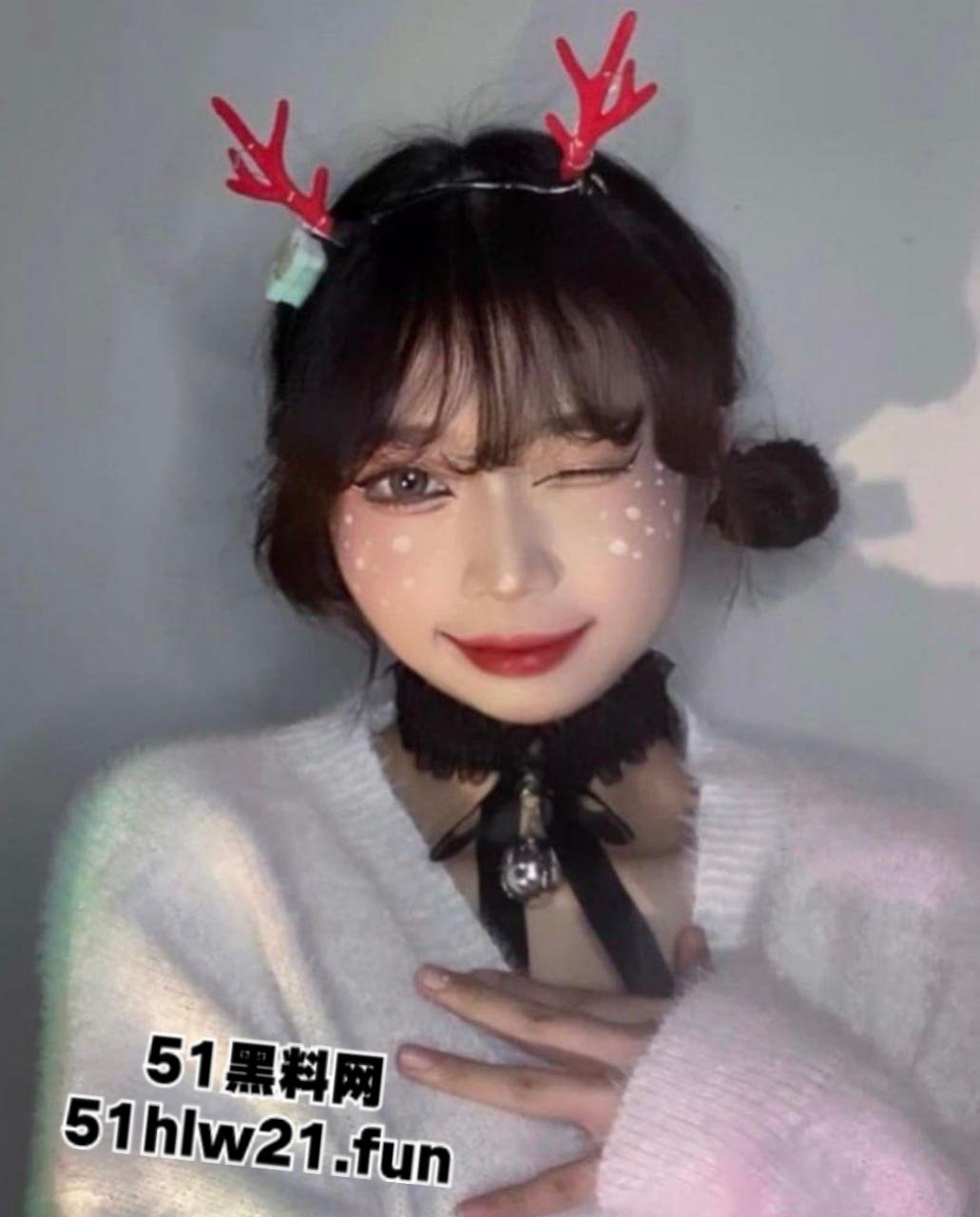 山西大学【王慧琴】高颜值反差骚母狗,性癖特别怪异喜欢粉色尾巴肛塞,已被精心调教成性奴。 第2张 山西大学【王慧琴】高颜值反差骚母狗,性癖特别怪异喜欢粉色尾巴肛塞,已被精心调教成性奴。 第2张