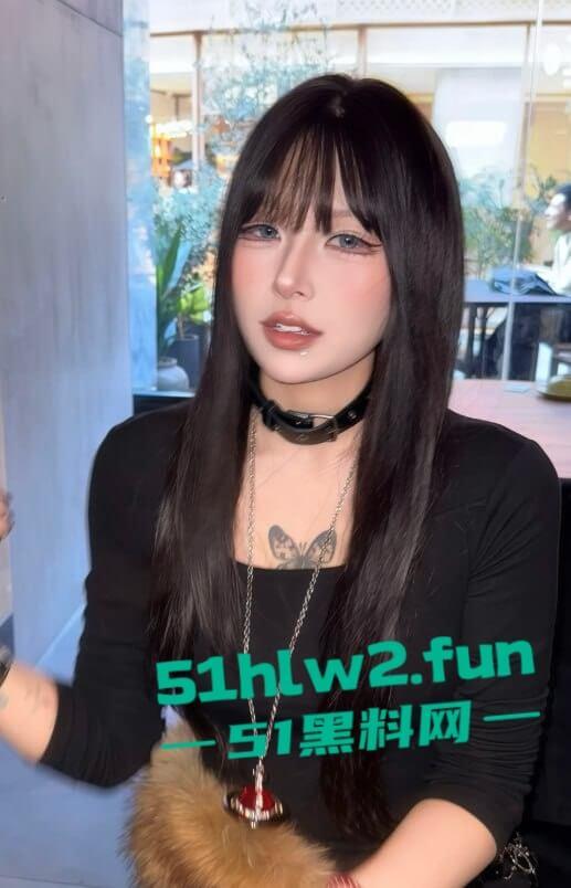 苏州美术学院爱cos的精神妹【方可儿】情趣黑丝白丝各种诱惑榨精,后怼撞击炮台骚贱淫叫! 第5张 苏州美术学院爱cos的精神妹【方可儿】情趣黑丝白丝各种诱惑榨精,后怼撞击炮台骚贱淫叫! 第5张