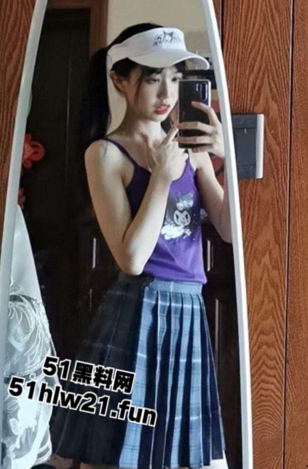 杭州校妓【方欣怡】身材高挑性感母狗,在教室给同学口交还背着男友被大叔包养,被男友曝光彻底成为校妓。 第1张 杭州校妓【方欣怡】身材高挑性感母狗,在教室给同学口交还背着男友被大叔包养,被男友曝光彻底成为校妓。 第1张