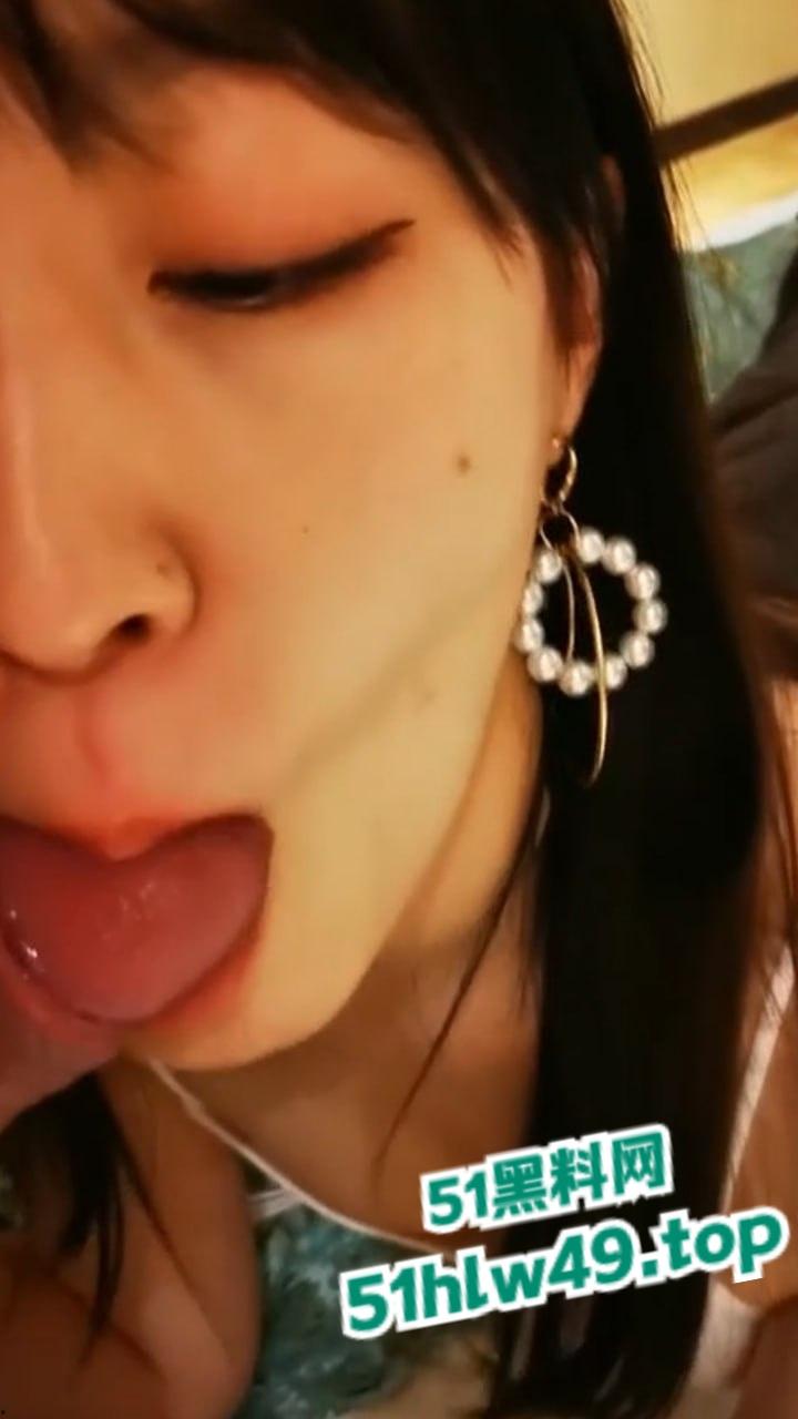 富豪瓜友投稿,杭州附近人撩骚的主播性感骚逼【刘美君】奶大腿长三点粉嫩太诱人了! 第9张 富豪瓜友投稿,杭州附近人撩骚的主播性感骚逼【刘美君】奶大腿长三点粉嫩太诱人了! 第9张